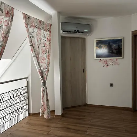 Liliana Country house